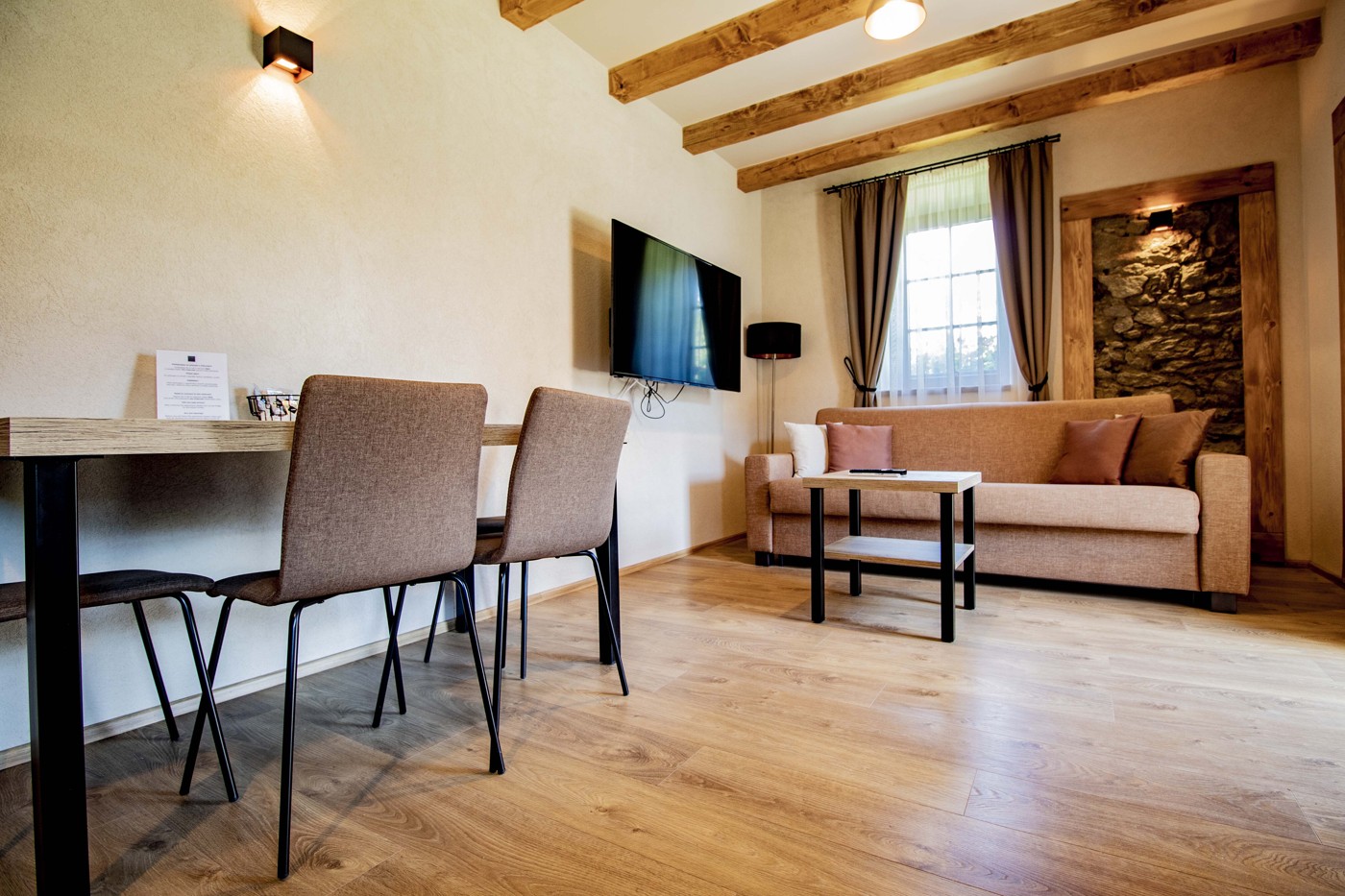 Apartmán „Svinenský potok“ č.1 se dvěma ložnicemi a s terasou